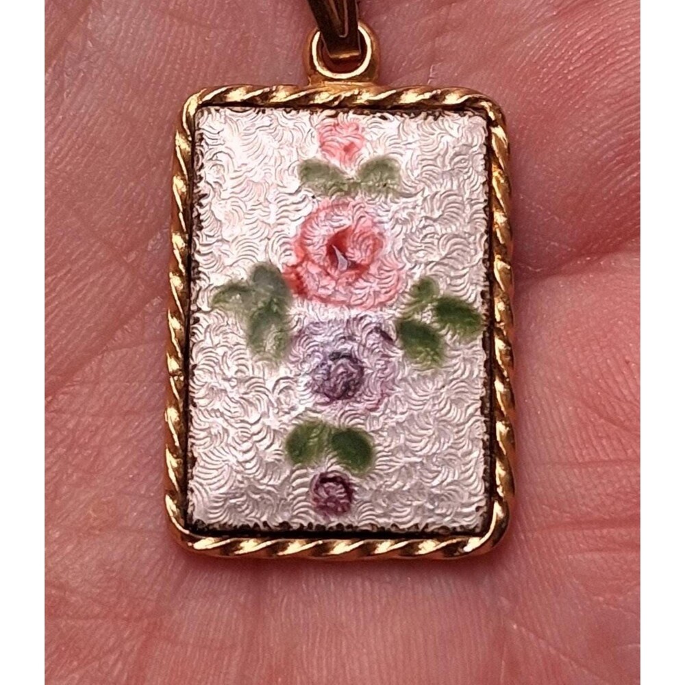 Vintage Guilloche Enamel Pendant Necklace Roses
